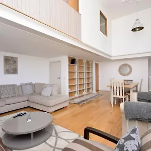 Apartment Destiny Scotland - Broughton St Lofts, Edinburgh